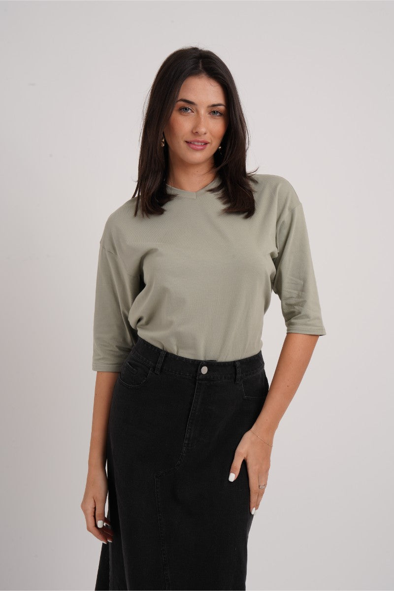 Boxy V-Tee