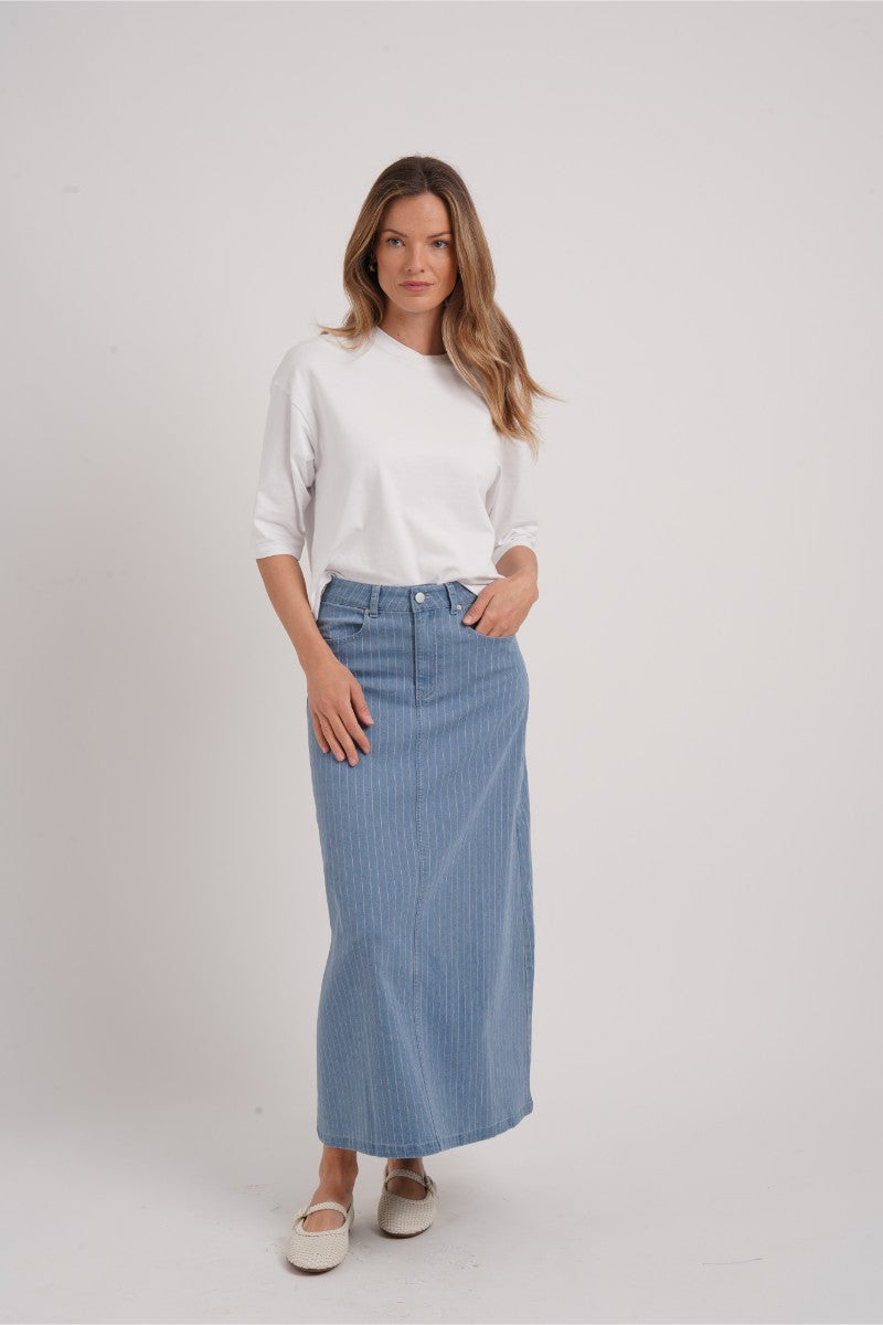 Boxy V-Tee - Image 2