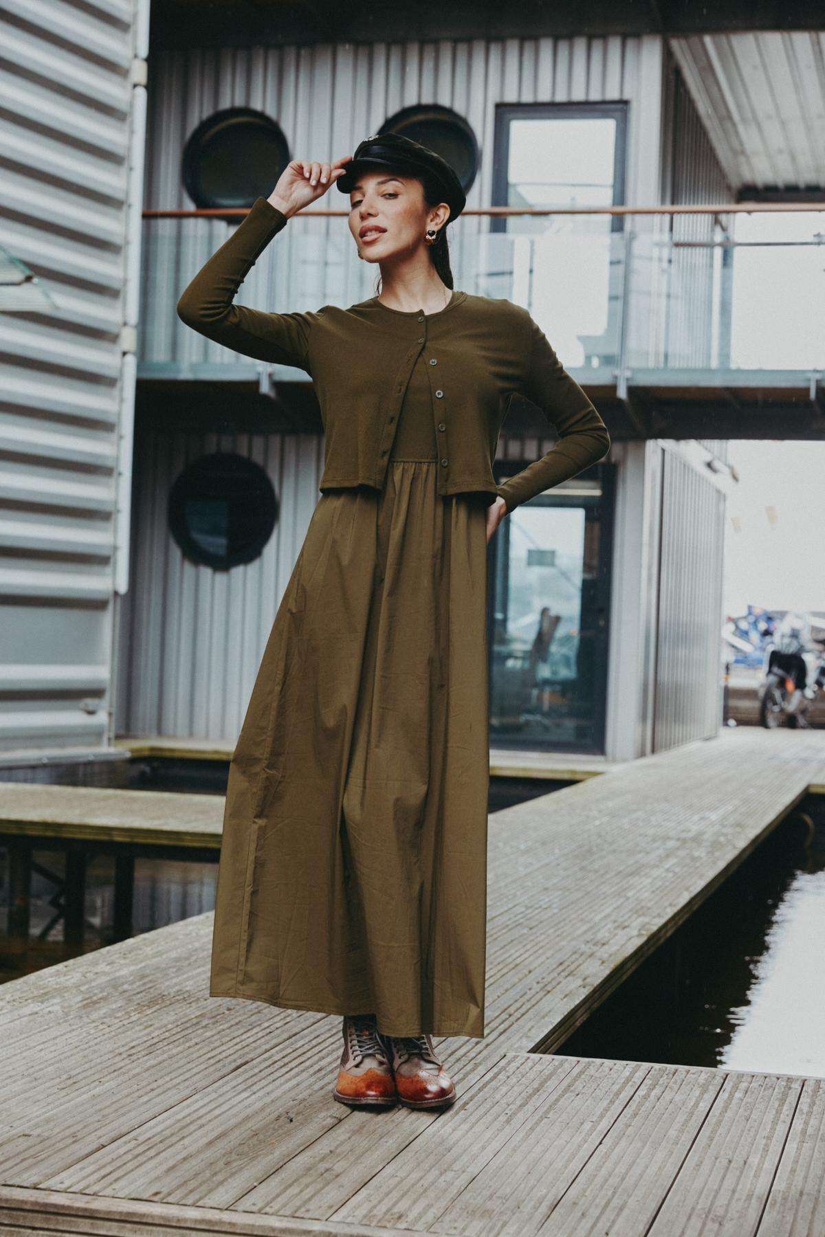 Circle Maxi Dress Navy - Image 3