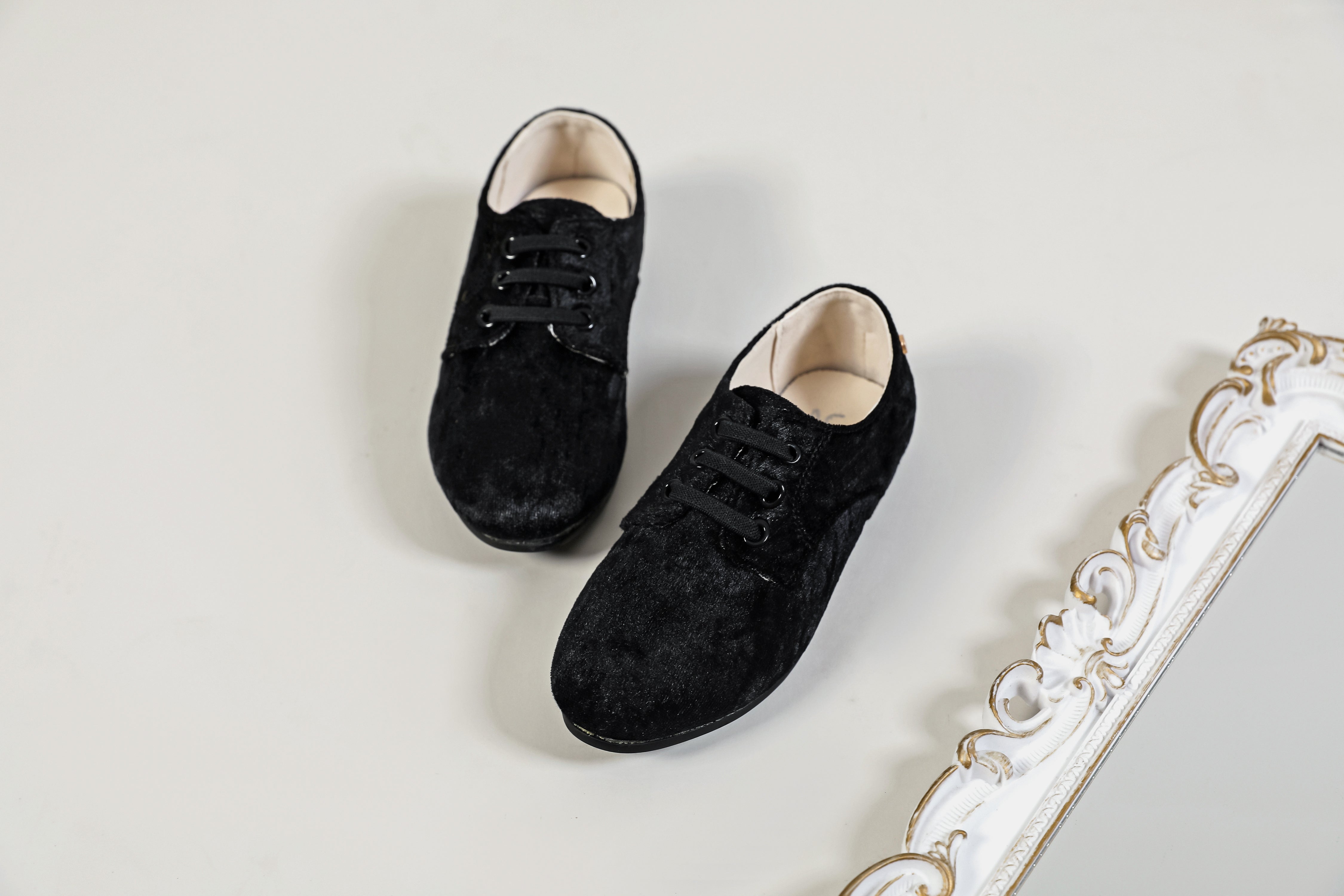 Oxford Shoes - Image 2
