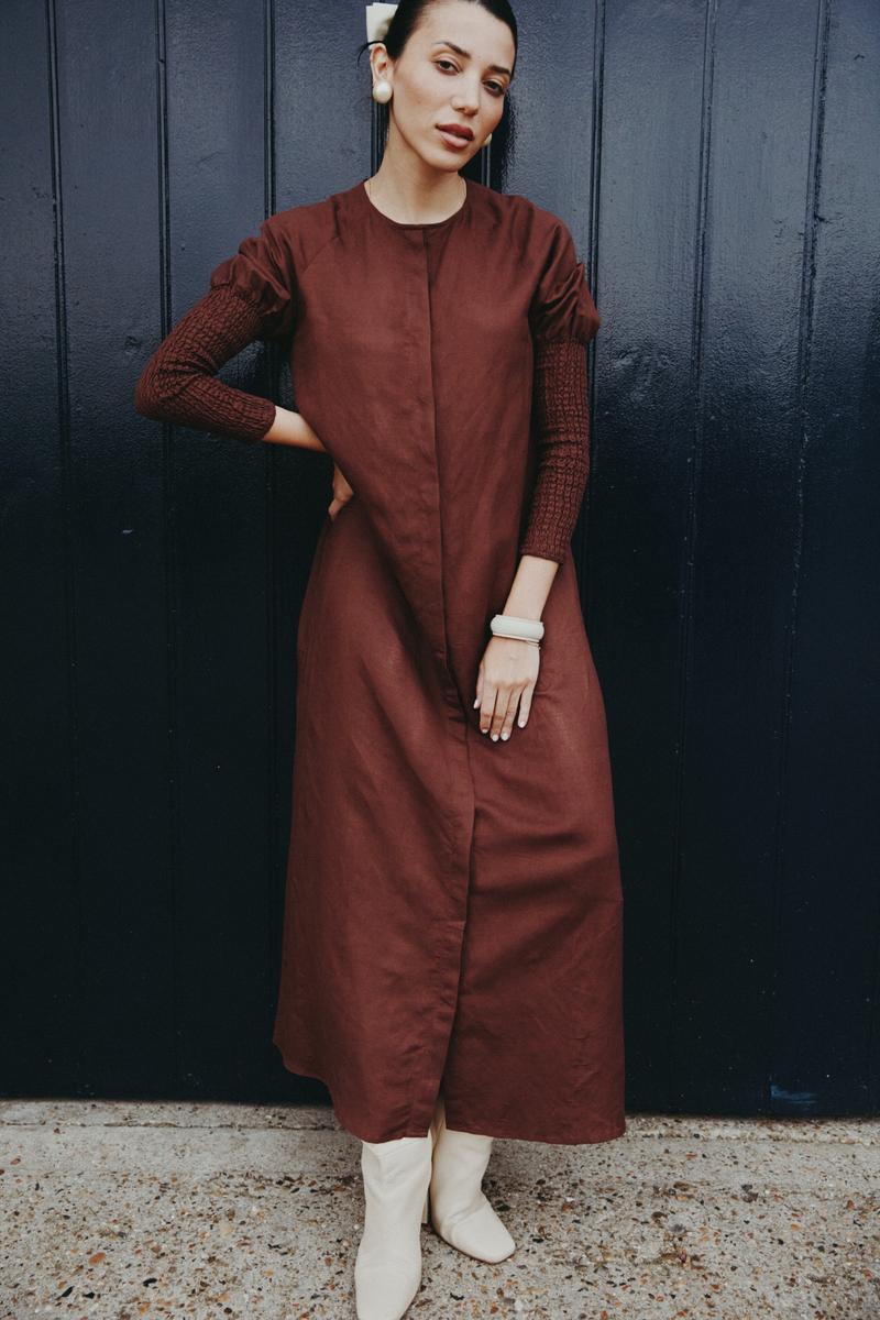 Ruched Linen Maxi - Image 4