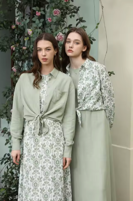 The Linen Collection - Image 4