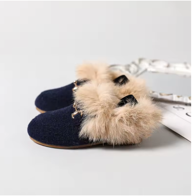 The Wool Slippers - Image 3