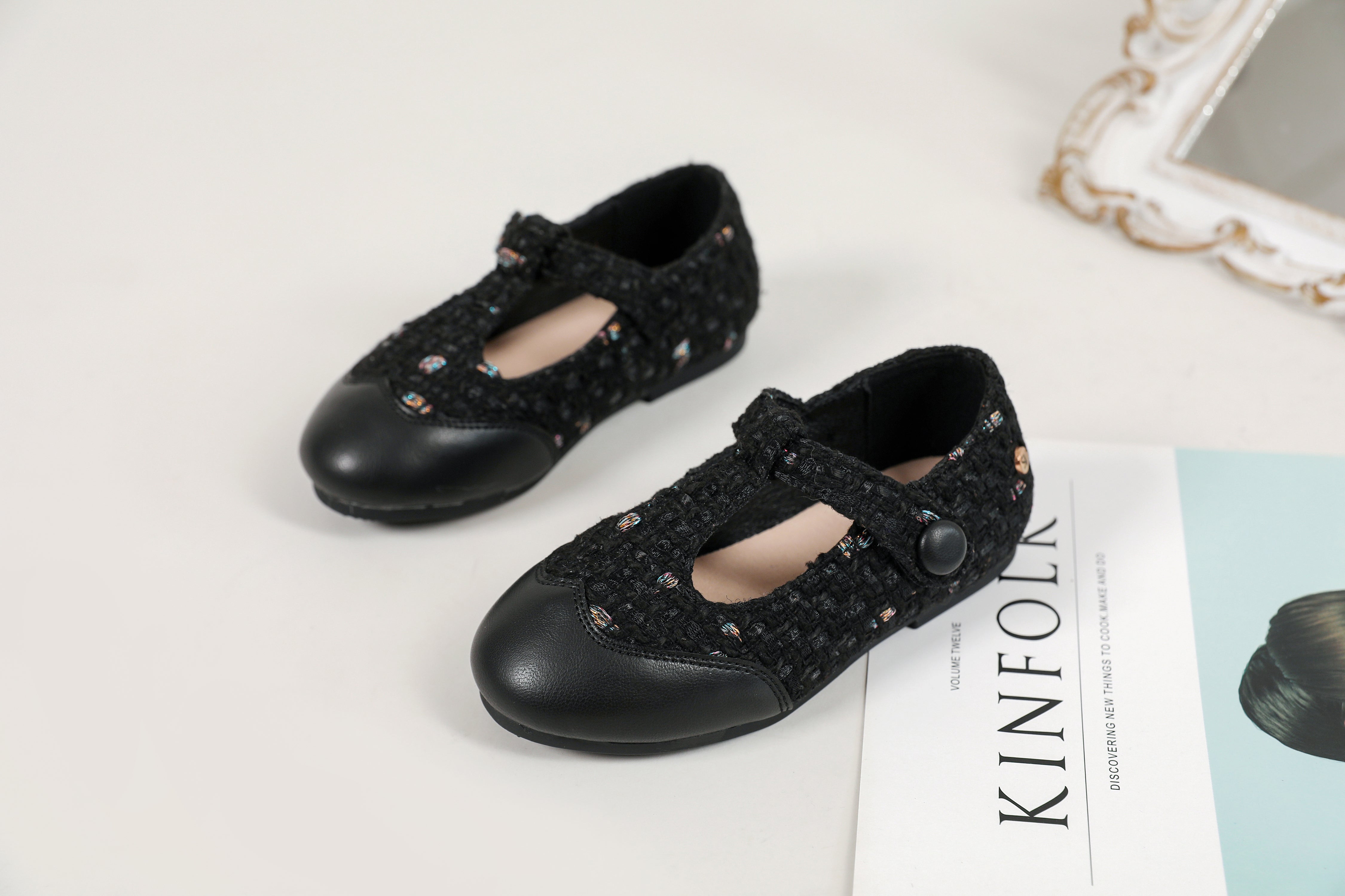 The Woven Shoes - Image 2